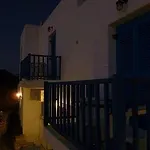 Ioanna 4*