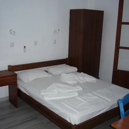 公寓式酒店 伊奥阿纳酒店 纳乌萨