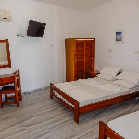 伊奥阿纳酒店 4*