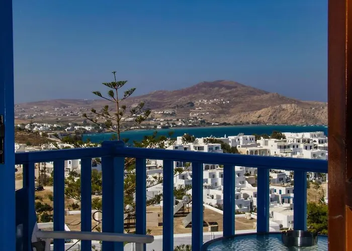 Ioanna מלון דירות 4*