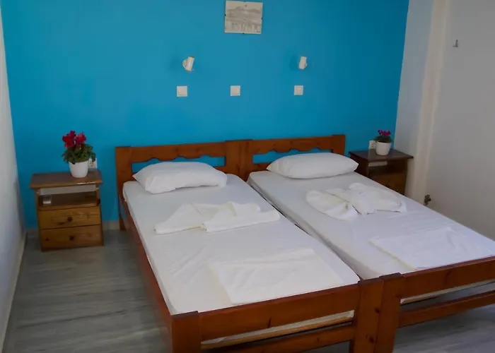 Ioanna מלון דירות נאוסה