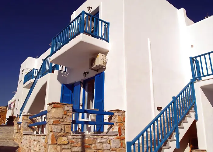 Lägenhetshotell Ioanna 4*